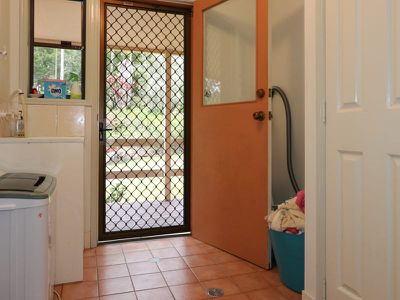 52 Falls Road, Nimbin