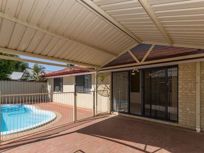 7 Cueesun Court, Redcliffe