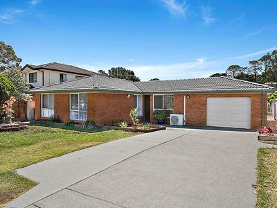 9 Birra Drive, Oak Flats