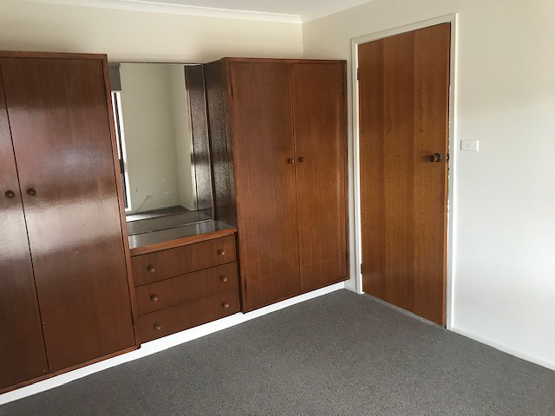 2 / 215 Church Street, Manifold Heights