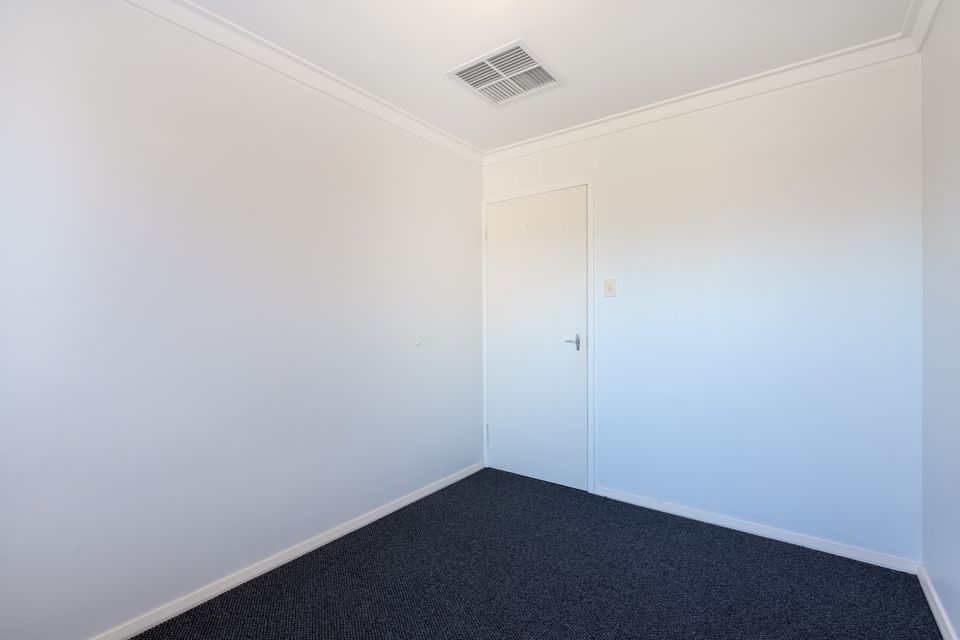 2 McClure St, Safety Bay