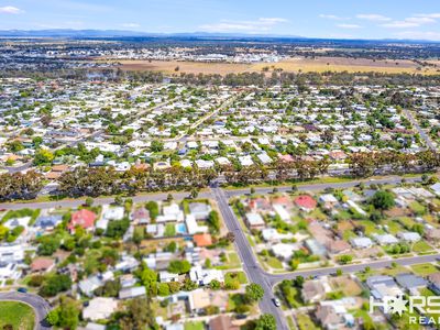 6 Churchill Road, Horsham