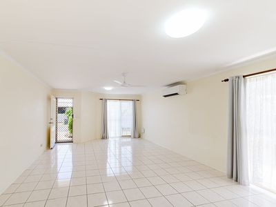 1 / 27 Romeo Street, Mackay