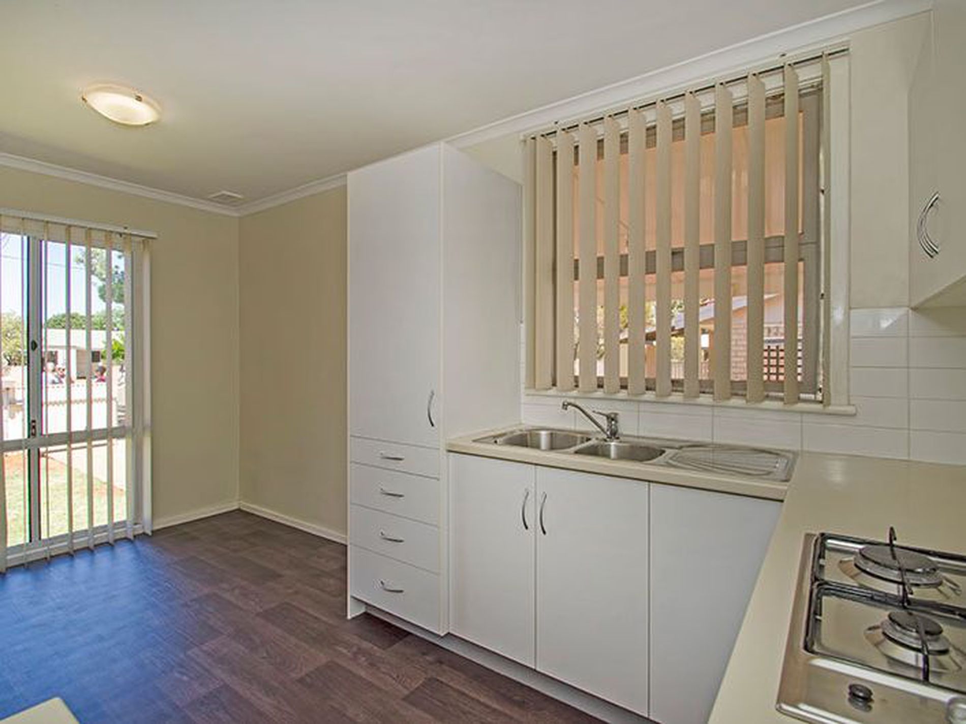 130 Lyall Street, Lamington