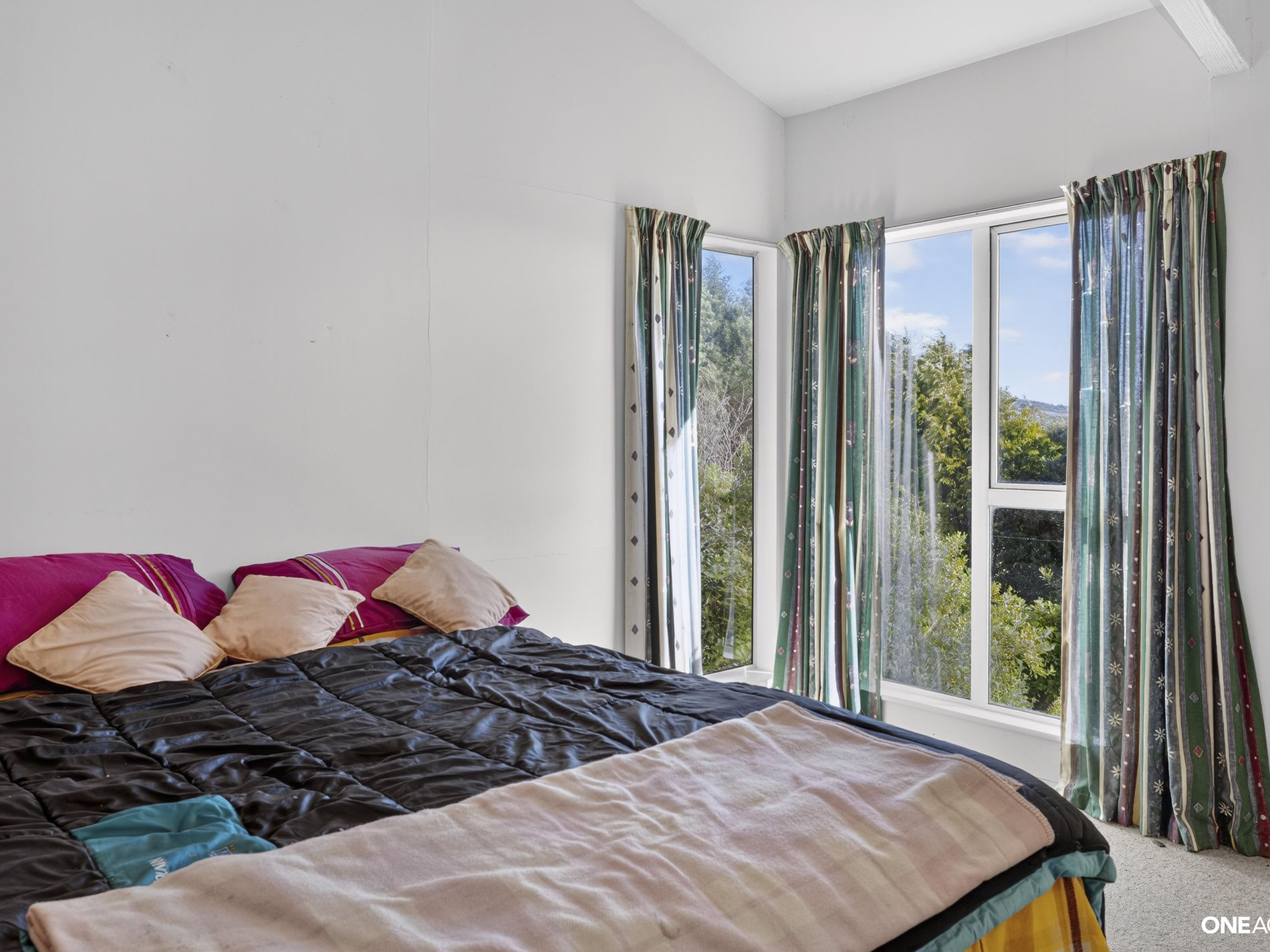 129 Gloaming Hill, Titahi Bay