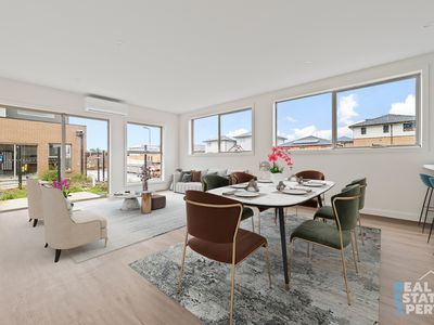 12 Tiger Way, Officer