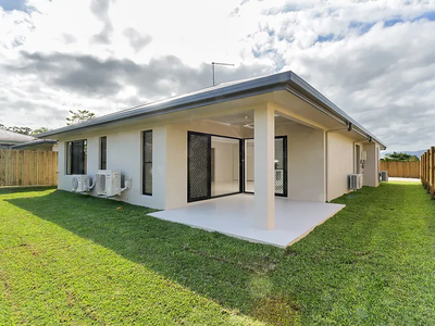 2E Fitzmaurice Drive, Bentley Park