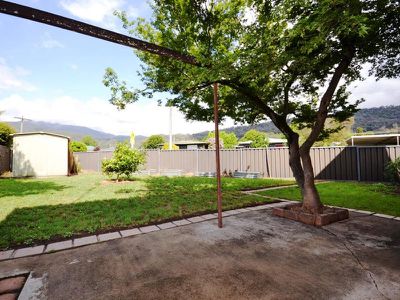 6 Wermatong Avenue, Mount Beauty