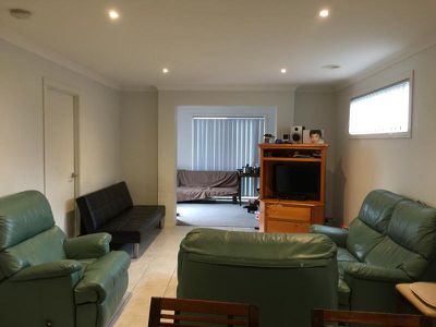 40 Pioneer Drive, Deer Park