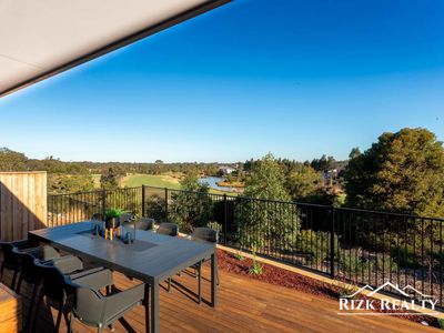 4 Aspect Crescent, Colebee