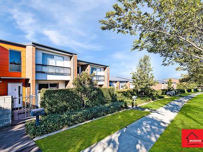 19 / 98 Henry Kendall Street, Franklin