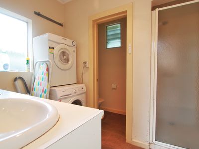 1235 North Road, Oakleigh