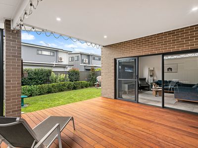 10a Upland Chase, Albion Park