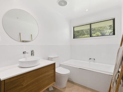 11 Avron Close, Tewantin