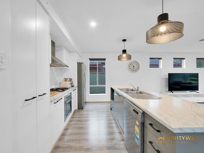 6 Toohey Court, Wyndham Vale