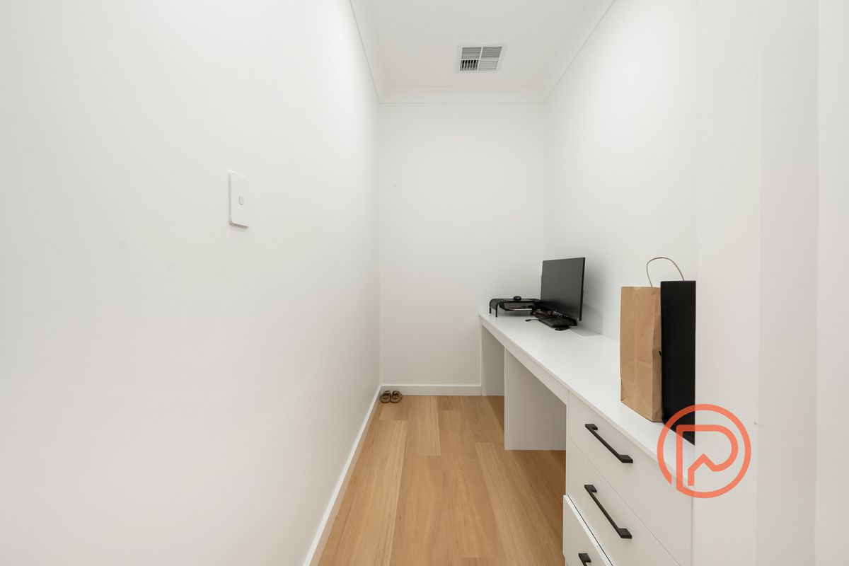 8 Trimboli Crescent, Riverlea Park