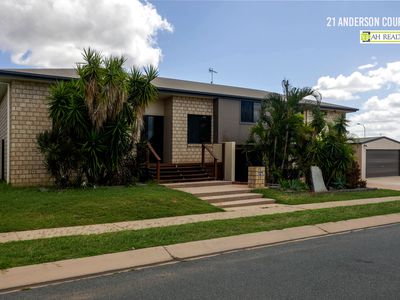 21 Anderson Court, Moranbah