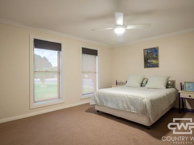 409 Gwydir Highway, Glen Innes