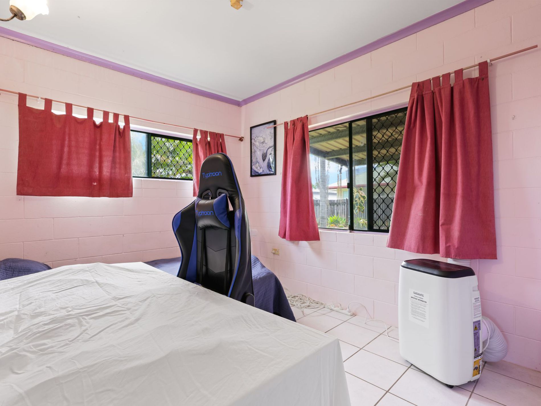 6 Yates Court, White Rock