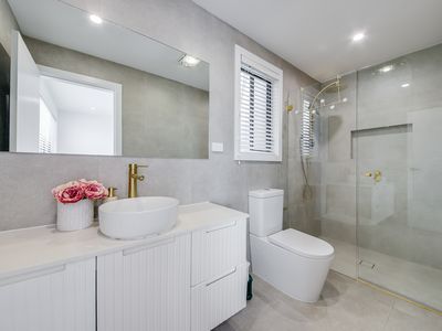 2 / 15 Bungulla Street, Sadleir