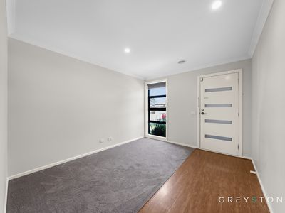 16 Abbott Street, Melton South