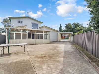 49 Crawford Road, Doonside