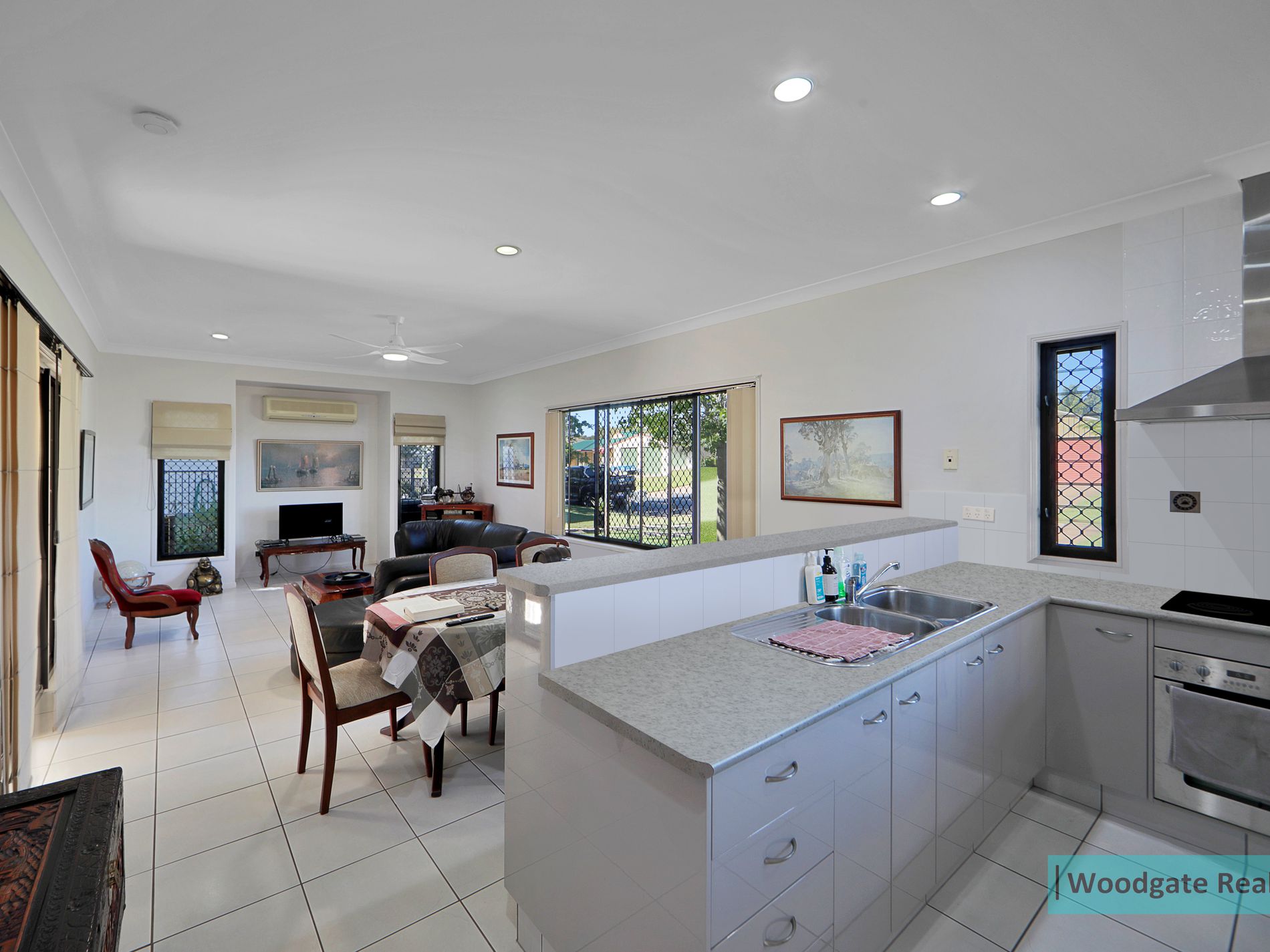 3 Moray Court, Woodgate