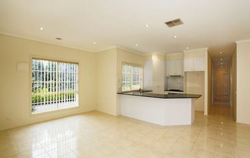 1/45 Cardinia Street, Berwick