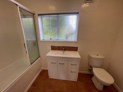 2 / 185 Shakespeare Road, Milford
