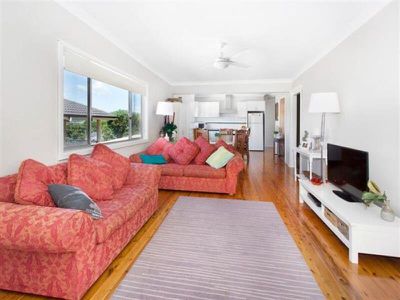 18 Mount St, Mount Saint Thomas