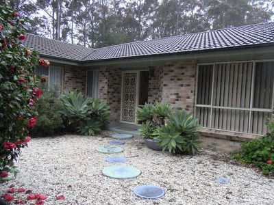 12 Streamside Street, Woollamia