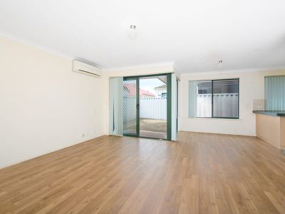 Unit 7 / 54 Gnangara Dr, Waikiki