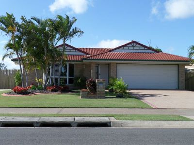127 Ibis Boulevard, Eli Waters