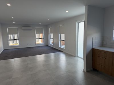 1 / 33 Lockett Street, Wynyard