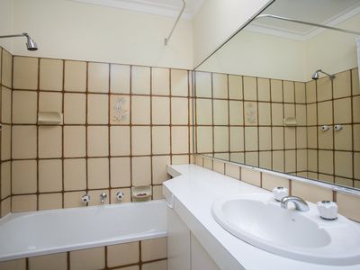 6 / 40 Congdon Way, Booragoon