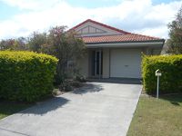24 / 1 Daintree Drive, Parkinson