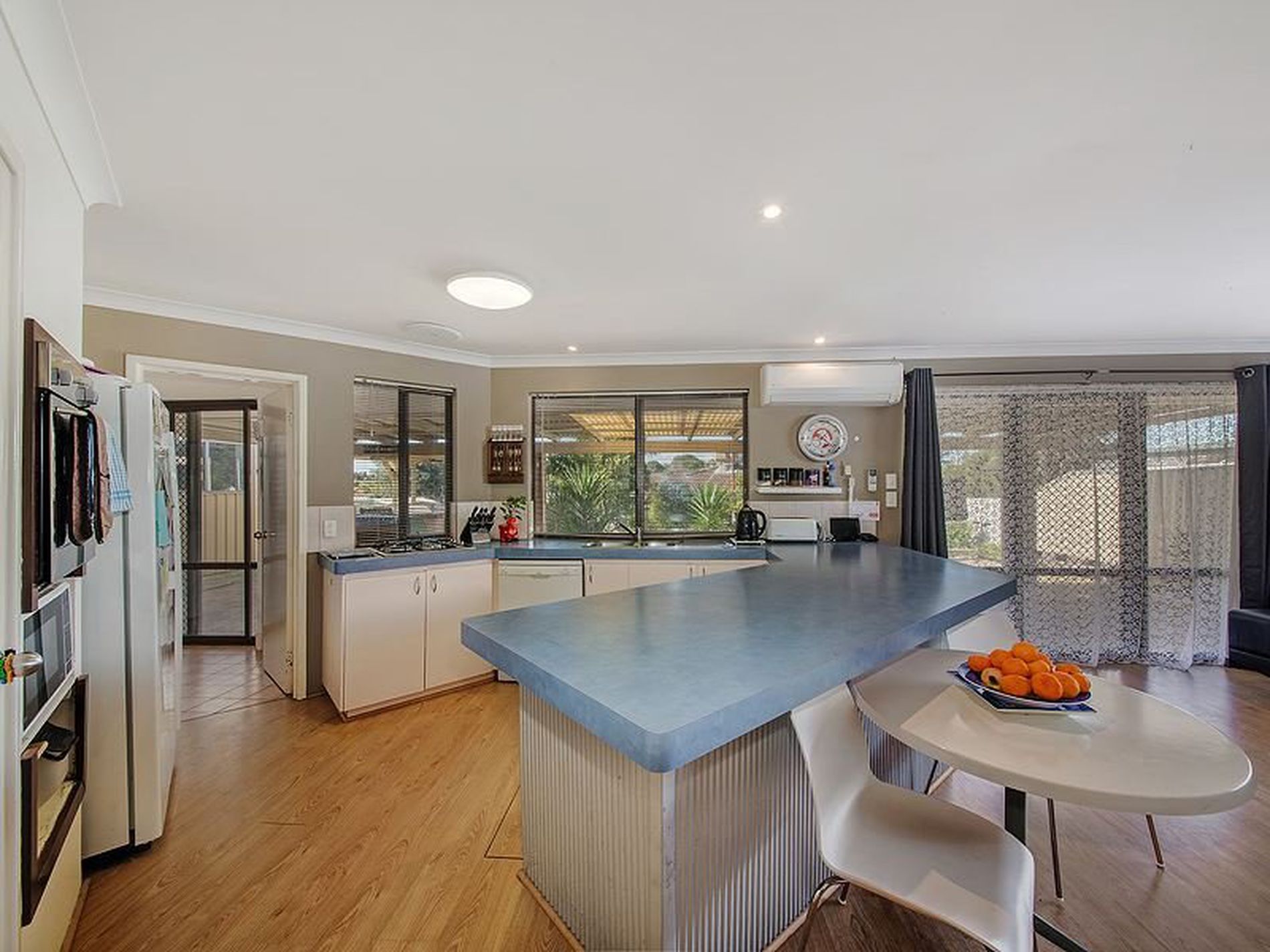 18 Moorpark Avenue, Yanchep