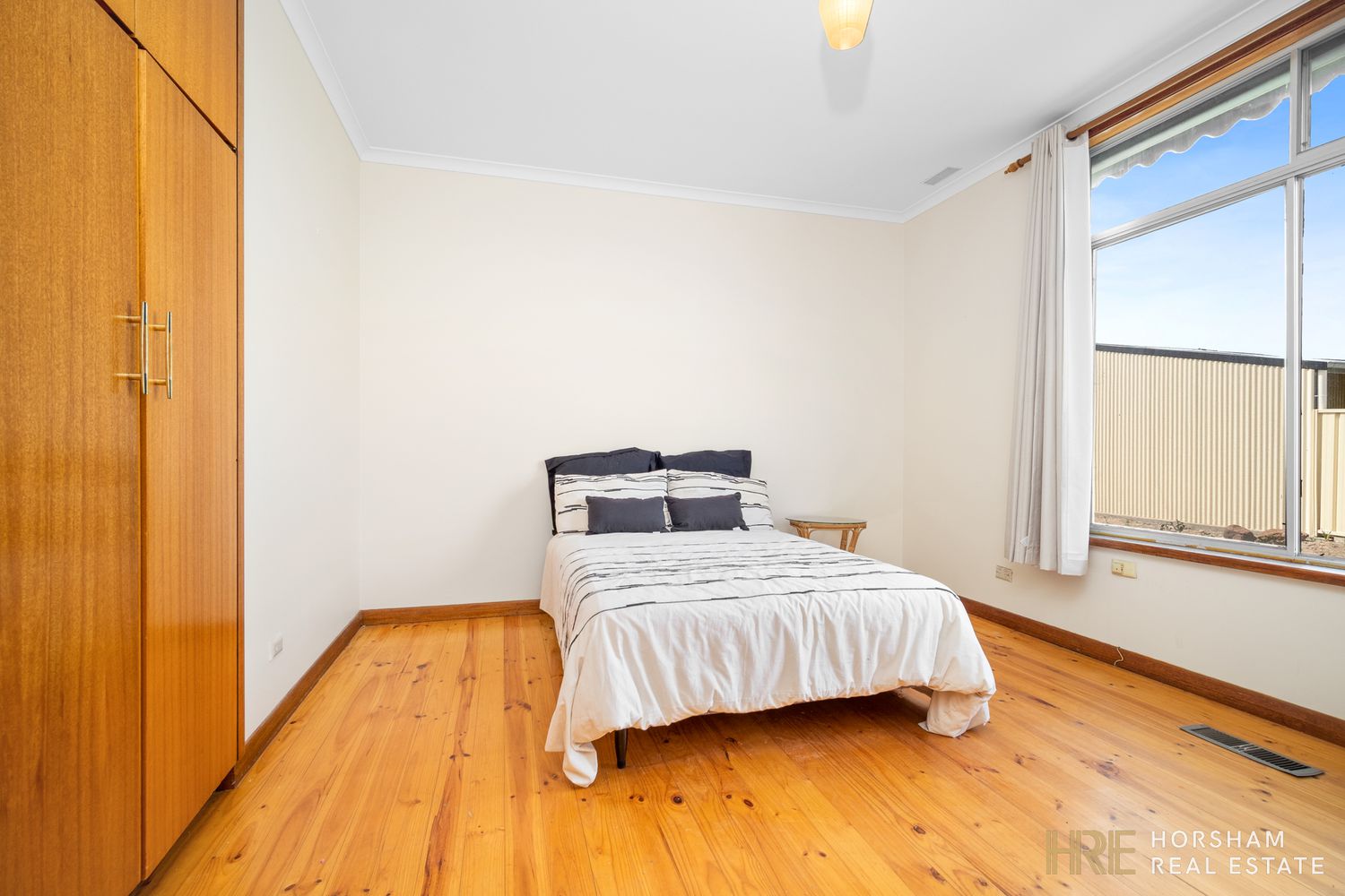 5 Rennison Street, Horsham