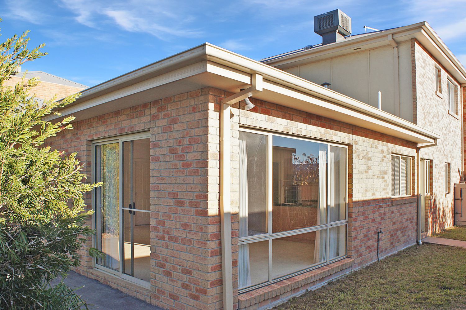 4 / 16 McTavish Boulevard, Horsham