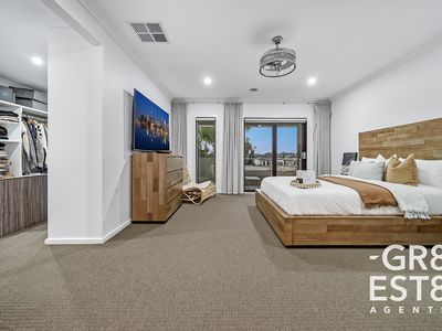 66  Banjo Circuit, Lynbrook