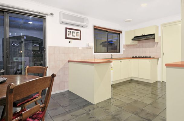 28 Axminister Drive, Craigieburn