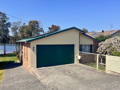47 Myuna Street, Dalmeny