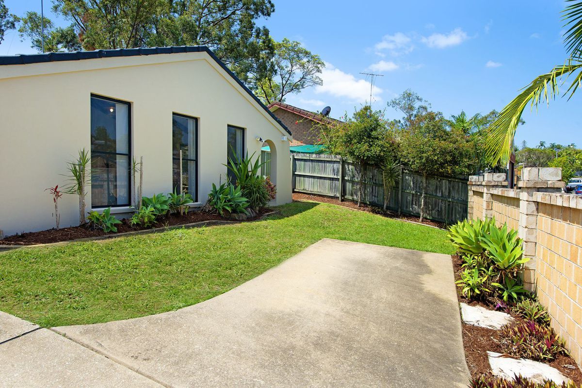 1 / 57 Numeralla Avenue, Ashmore