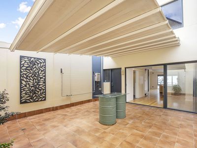 6 Boans Lane, East Perth