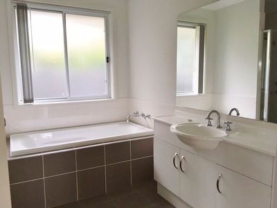 11 Laurel Avenue, Ulladulla