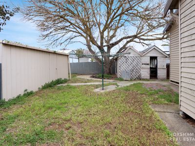 6 Railway Avenue, Horsham