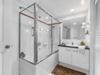 135 Macquarie Street, Teneriffe