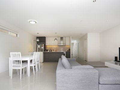 10 Luzon Way, Sunshine West