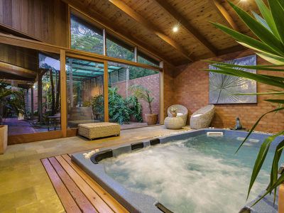42 Whitecliffs Road, Rye