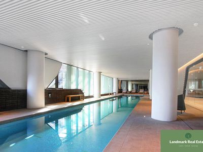 2112N / 883 Collins Street, Docklands